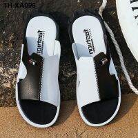 sandals male boom 2021 new men leisure beach shoes big yards outdoor cool hand stitching leather slippers