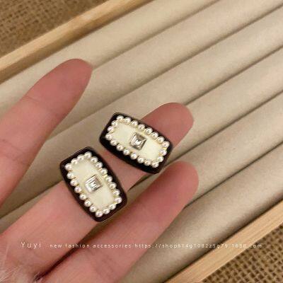 [COD] French retro dripping glaze pearl zircon earrings womens light luxury niche design high-end fashion temperament