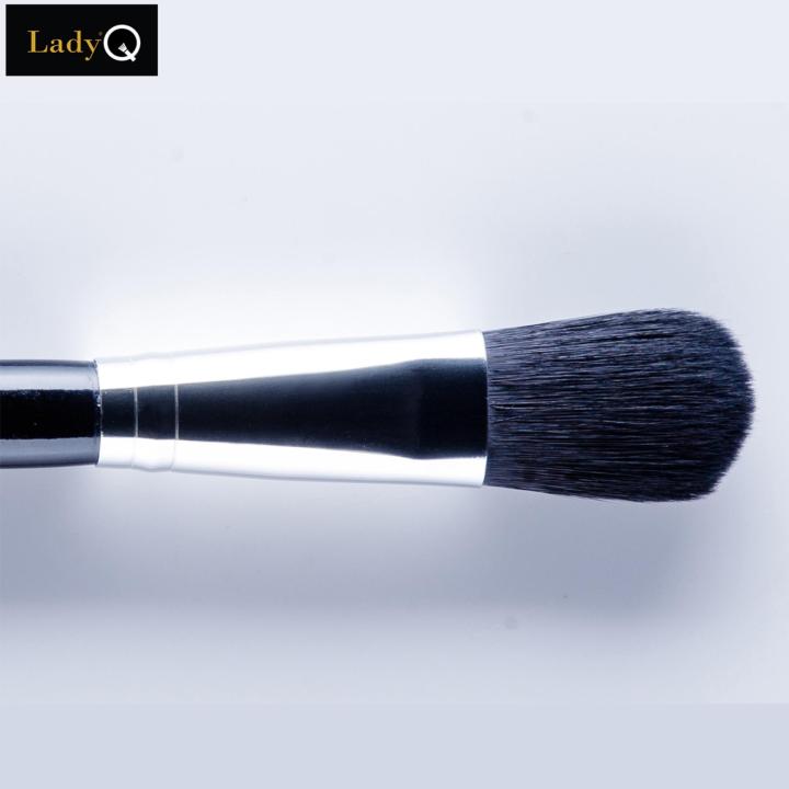 lady-q-lq-006-foundation-brush-แปรงลงรองพื้น-ช่างแต่งหน้ามืออาชีพไว้วางใจ-เลือกใช้-สีดำ