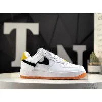 [COD] ต้นฉบับ Air Force 1ต่ำหักตะขอด้านบนรองเท้าผ้าใบลำลองผู้ชายผู้หญิงเทนนิสรองเท้ากีฬารหัส: CW7577