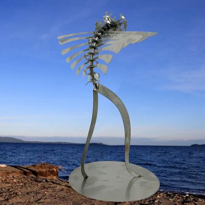 Unique and Magical Metal Rotating Windmill Humanoid Windmill Outdoor Wind Spinner Yard Patio Lawn Garden Decoration