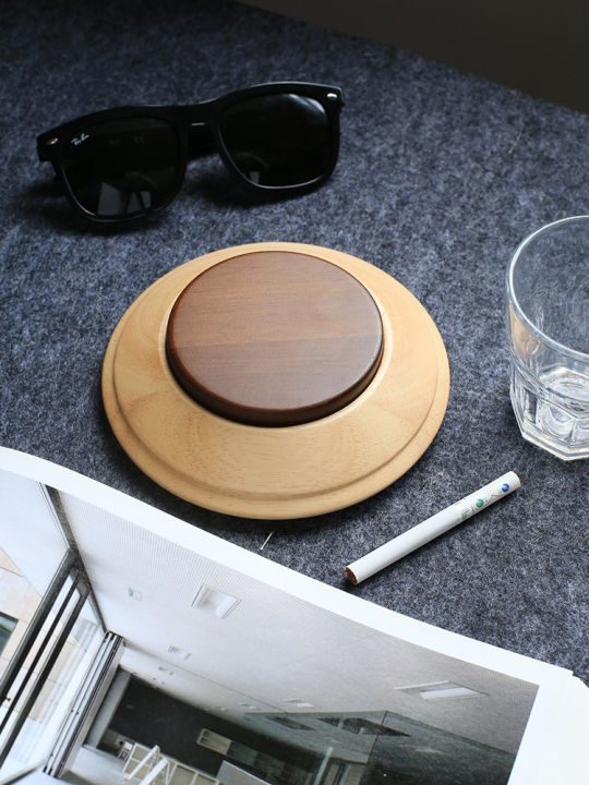 creative-ufo-solid-wood-office-windproof-ashtray-noric-style-desktop-ashtray-with-cover-home-table-decor