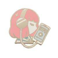 Custom Cartoon Cute Girl With PINK Hair Lapel Pin High Quality Designed To Listen To Music In Fashion Silver Metal Badge Fashion Brooches Pins