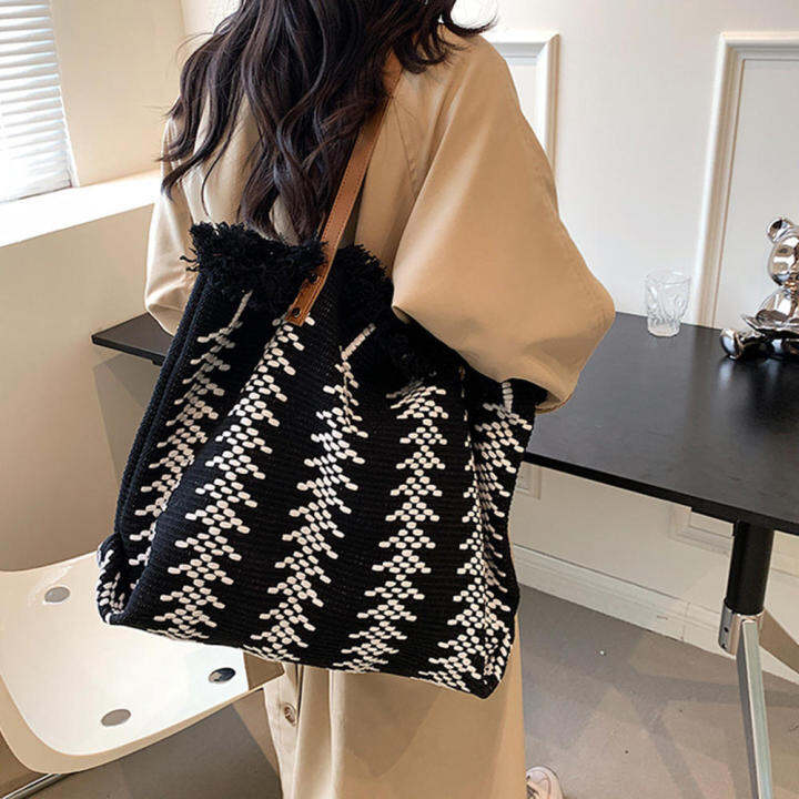 shopping-bag-tote-commuting-bag-women-handbag-travel-bag-shoulder-woven-tote-simple-tote-large-capacity-handbag