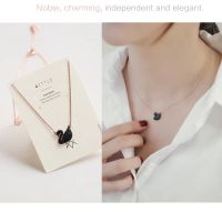 lovemango  สร้อยคอหงส์ดำผู้หญิง แฟชั่นสไตล์ใหม่ คริสตัลหงส์จี้ไหปลาร้าโซ่Black Swan Necklace Women Fashion New Style Crystal Swan Pendant Clavicle Chain