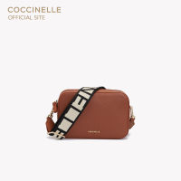 COCCINELLE TEBE POCHETTE 55I101 กระเป๋าสะพายผู้หญิง