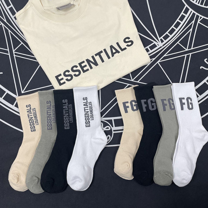 essentials-ผู้ชายถุงเท้าแฟชั่นสเก็ตบอร์ดบุคลิกภาพผู้ชายถุงเท้ากีฬาสบายๆยาวผู้หญิงถุงเท้าถุงเท้าผ้าฝ้ายฮิปฮอปน้ำผู้ชายถุงเท้า