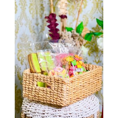 Water Hyacinth Box Basket Suitable For hampers