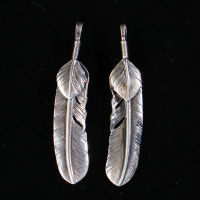 S925 Sterling Silver Jewelry Retro Thai Silver Feather Pendant Fashion Day Mens and Womens Sweater Chain Pendant GOP051-A