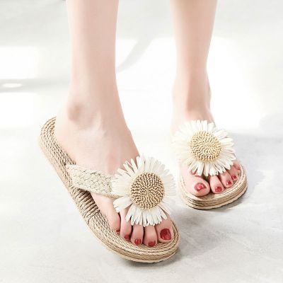 2023 imitation hemp straw tourism bottom women sandals flip-flops outside Han fashion beach flower ladys slippers