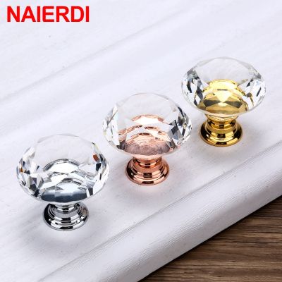 ♕❈ NAIERDI Gold Base Diamond Shape Design Crystal Glass Knobs Cupboard Pulls Drawer Knobs Kitchen Cabinet Handles Furniture Handle