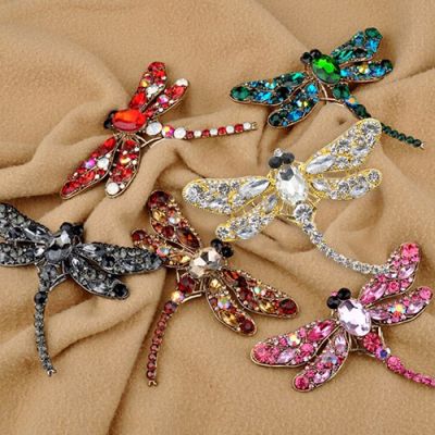 Womens Fashion Dragonfly Crystal Brooch Lovely Rhinestone Scarf Pin Jewelry Headbands