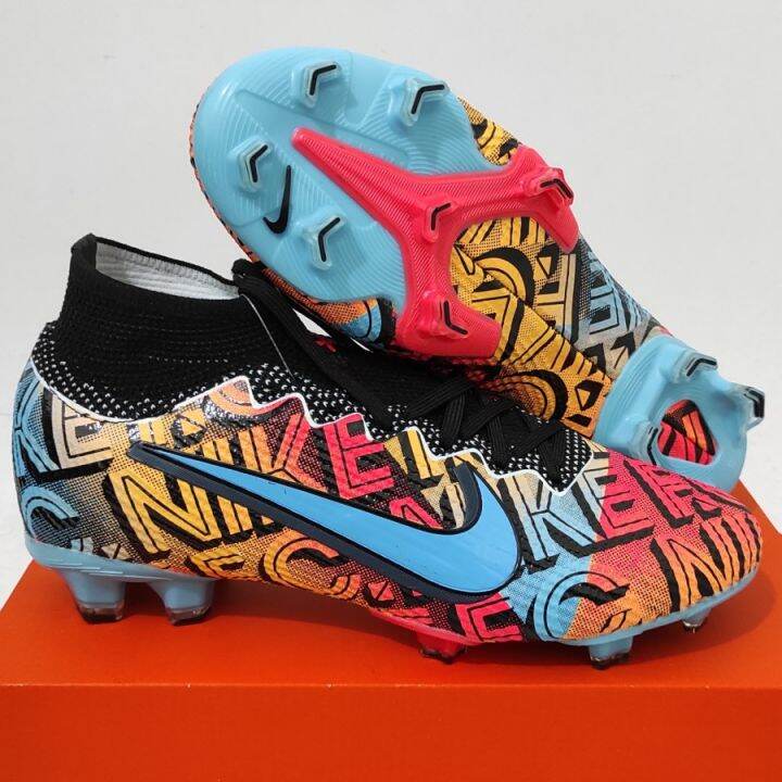 sepatu bola mercurial superfly