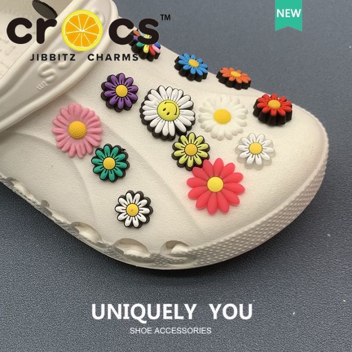 ganzha3965-crocs-jibbitz-charms-บักเกิลติดรองเท้า-รูปดอกเดซี่-เครื่องประดับแฟชั่น-ตัวติดรองเท้า-crocs