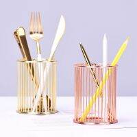 Nordic Make-up Brush Storage Box Hollow Pen Holder Iron Storage Basket Make Up Tools Storage Cosmetics Holder Desktop Organizer