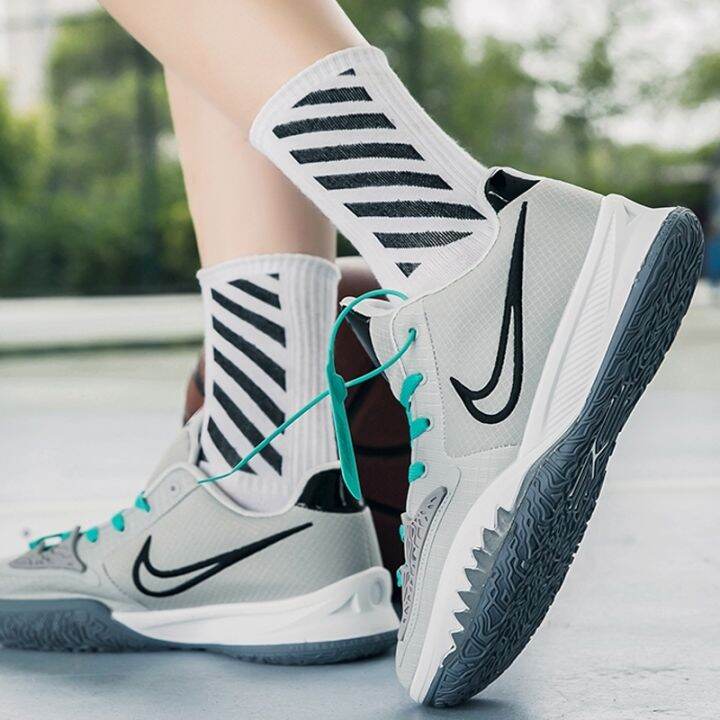 basketball shoes kyrie 4