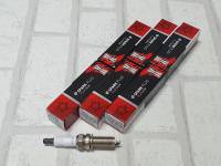 หัวเทียน Benz S-Class W221 ( 2005 - 2013 ) ชนิดแพลทตินัม ระยะการใช้งาน 60,000 กม / Platinum Type Spark Plug  Champion KER4PYPB