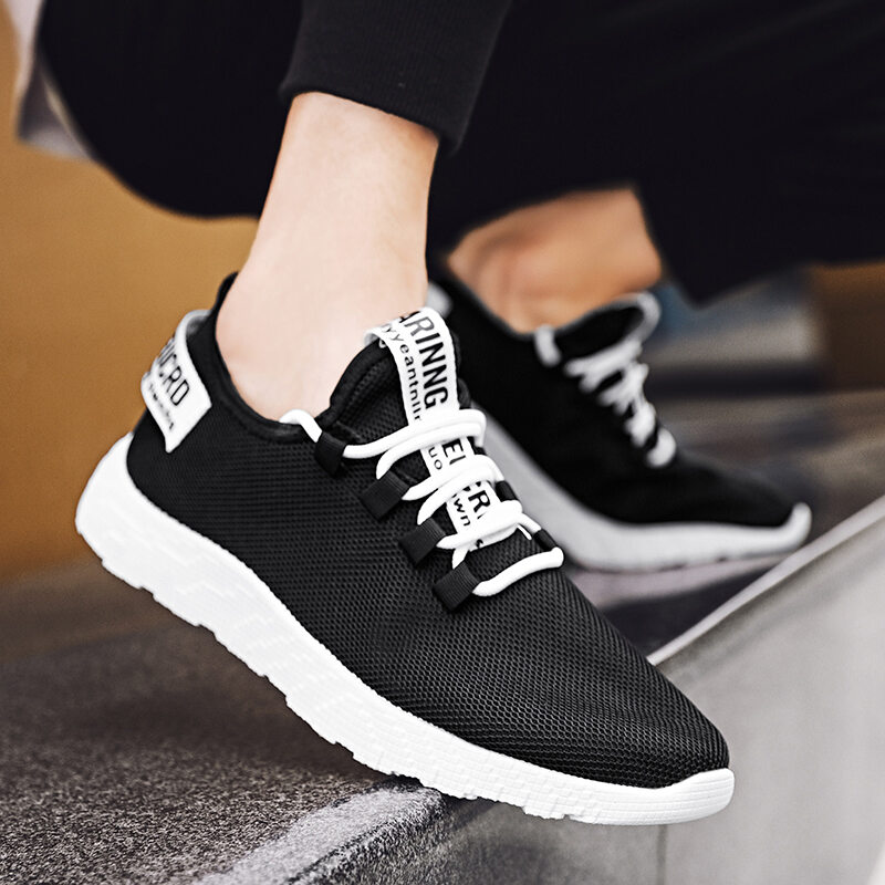 lightest sneakers for travel