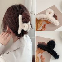 [hot]⊙☃▲  Hair Claw Hairpins Faux Fur Clip Barrette Crab Headwear for Accessories