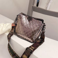 Vintage Handbags Women Shoulder Crossbody Bags 2021 Fashion nd Wide Strap Ladies Messenger bags Casual Tote Female Purse