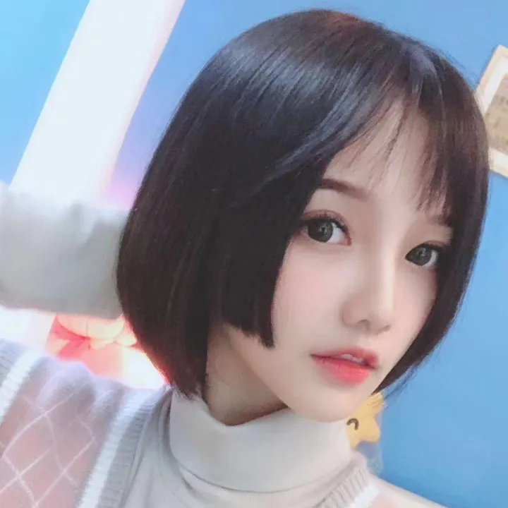 Tóc giả Hime phong cách Nhật Bản là lựa chọn hoàn hảo cho những cô nàng yêu công nghệ và muốn thay đổi kiểu tóc một cách nhanh chóng và đơn giản. Hãy xem ngay hình ảnh liên quan và tìm hiểu thêm về tóc giả Hime nhé!