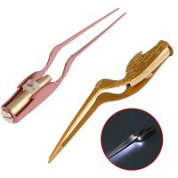 1Pcs LED Light Ear-Pick Tweezer Ear Cleaning Earwax Remover Ear Picks Children Led Light Ear Cleaning Tool for Ear Hygiene Care