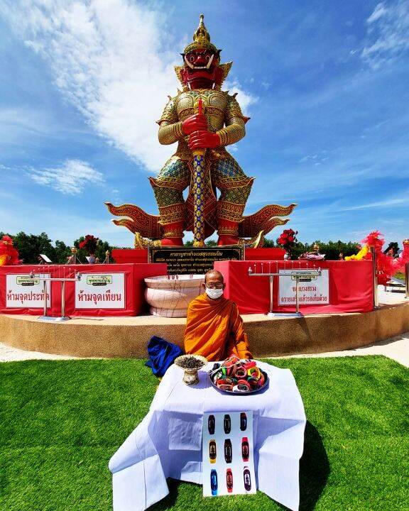 สายข้อมือท้าวเวสสุวรรณ-เปิดทรัพย์-รับโชค-วันพุธ-สีเขียว-เลี่ยมกรอบพลาสติกกันน้ำแกะลายเลเซอร์-ผ่านพิธีปลุกเสกแล้ว-สายปรับขนาดได้