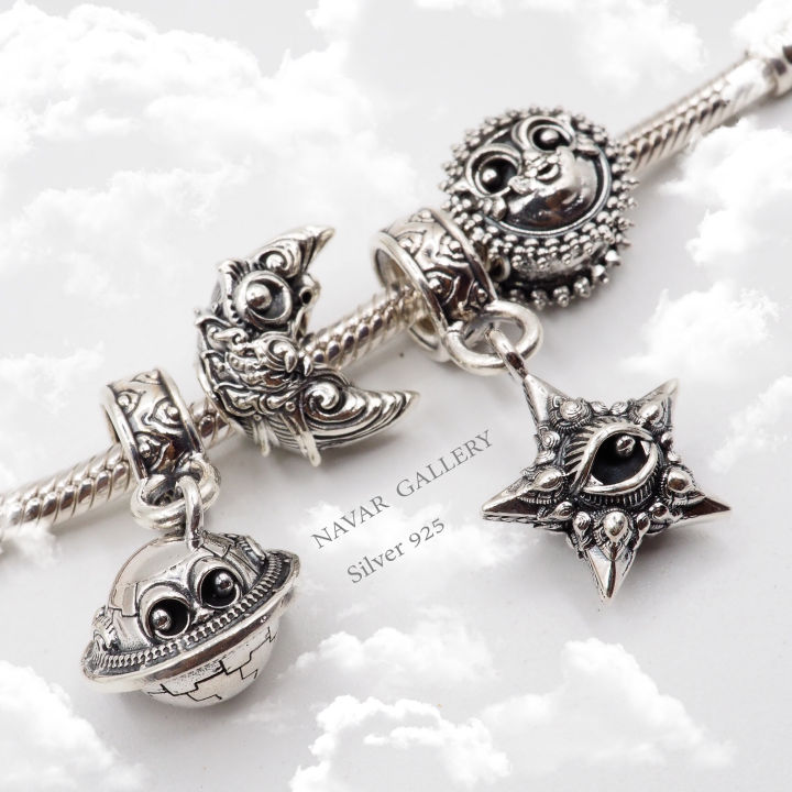 navar-gallery-ชาร์มดาวเสาร์-เนื้อเงินแท้-92-5-saturn-charm-silver-92-5