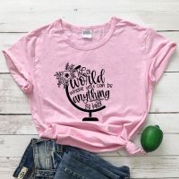 In A World Where You Can Be Anything Be Kind T-shirt Women Aesthetic Flower Globe Kindness Tshirt Women Christian Vintage Graphic Tops Y9I6