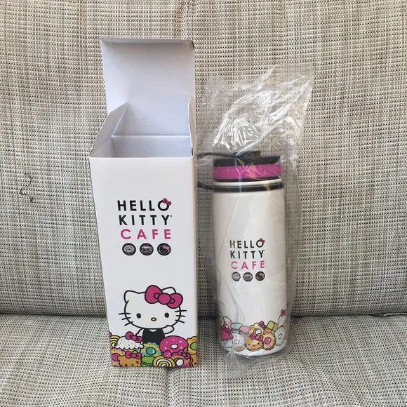 HelloKitty CAFE HYDROFLASK LIMITED EDITION Available Size (24oz/40oz