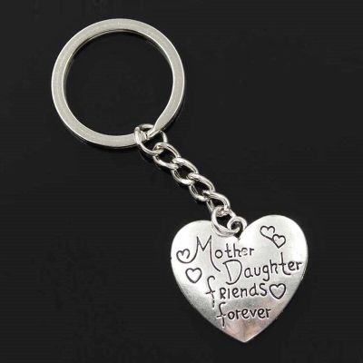 New Fashion Men 30mm Keychain DIY Metal Holder Chain Vintage Mother Daughter Friends Forever 28x30mm Silver Color Pendant Gift Key Chains