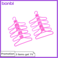 Banbi ไม้แขวนอุปกรณ์เสริม10ชิ้นสำหรับเสื้อผ้าตุ๊กตารองเท้ากระโปรงชุดเดรสของขวัญเลียนแบบ