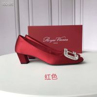 2022 Roger vivierˉwomens shoes, high heels, thick heels and shallow mouths, all-match