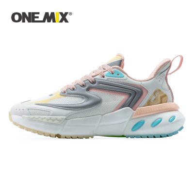 ONEMIX Vintage Mens Running Shoes Retro Walking White Campus Sneakers Fashion Tennis Outdoor Breathable Platform Sports Shoes