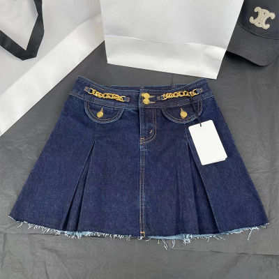 2023 เสื้อผ้าสตรีระดับไฮเอนด์ Zhongshan ในฤดูร้อน CE Arc de Triomphe กางเกงขาสั้นผ้ายีนส์เอวสูงจีบกระโปรงผู้หญิง