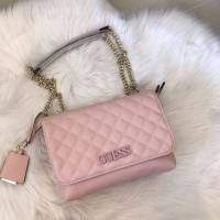 Guess Elliana Convertible Flap Over Crossbody กระเป๋าสะพายรุ่นใหม่จาก Guess factory (ของแท้).