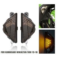 Areyourshop แผ่นเรืองแสงไฟเลี้ยวด้านหน้า LED รถจักรยานยนต์สำหรับ KAWASAKI NINJA 250 300 2013-2016