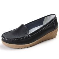 Ready StockXiaoyulu Women Casual Flat Heel Shoes Loafers Shoes Elegant Soft Leather Nurse Shoes