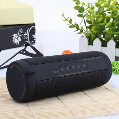 Professional IPX7 Waterproof Outdoor HIFI Column Speaker Wireless Bluetooth Speaker Subwoofer Sound Box with Flashlight Support FM Radio TF Mp3 Player