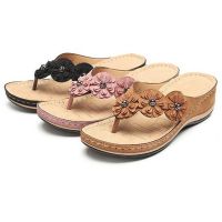 READY STOCK Womens Retro Flower Pattern Sandal Fashion Casual Flat Non-slip Flip Flops