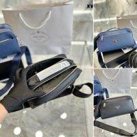 ?บรรจุภัณฑ์กล่องของขวัญ?Pradas + 100% 2023ดีไซน์ใหม่หนังสำหรับผู้หญิงหรูหราน้ำหนักเบากระเป๋าซิปคู่