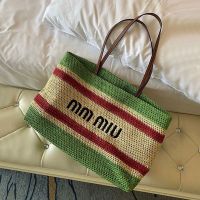 2023 new commuter tote bag high-end straw woven miu miuˉbeach bag seaside holiday womens bag