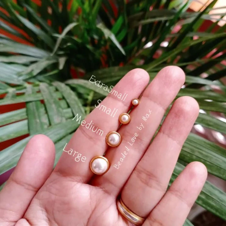 【Spot in Manila】Pearl Screw Lock Earrings. De roscas earrings. Beaded