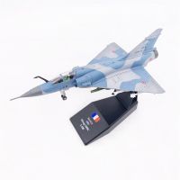 เครื่องชั่ง1/100โลหะสำหรับเครื่องบินรบแบบ Mirage2000คอลเลกชันโมเดลของเล่นหล่อจากอากาศยานกองทัพอากาศฝรั่งเศส