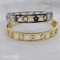 Fashion Clover hollowed out bracelet original new spring switch girl bracelet high quality without fading