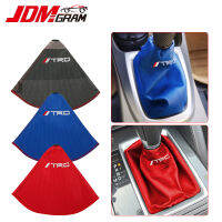 TRD ปุ่มปรับเกียร์รถผ้าสนับแข้งที่ครอบกรวยเกียร์กระปุกรถแข่ง JDM อุปกรณ์ตกแต่งรถยนต์ภายในปลอกคอปรับปุ่มเกียร์อัตโนมัติกันฝุ่นอเนกประสงค์