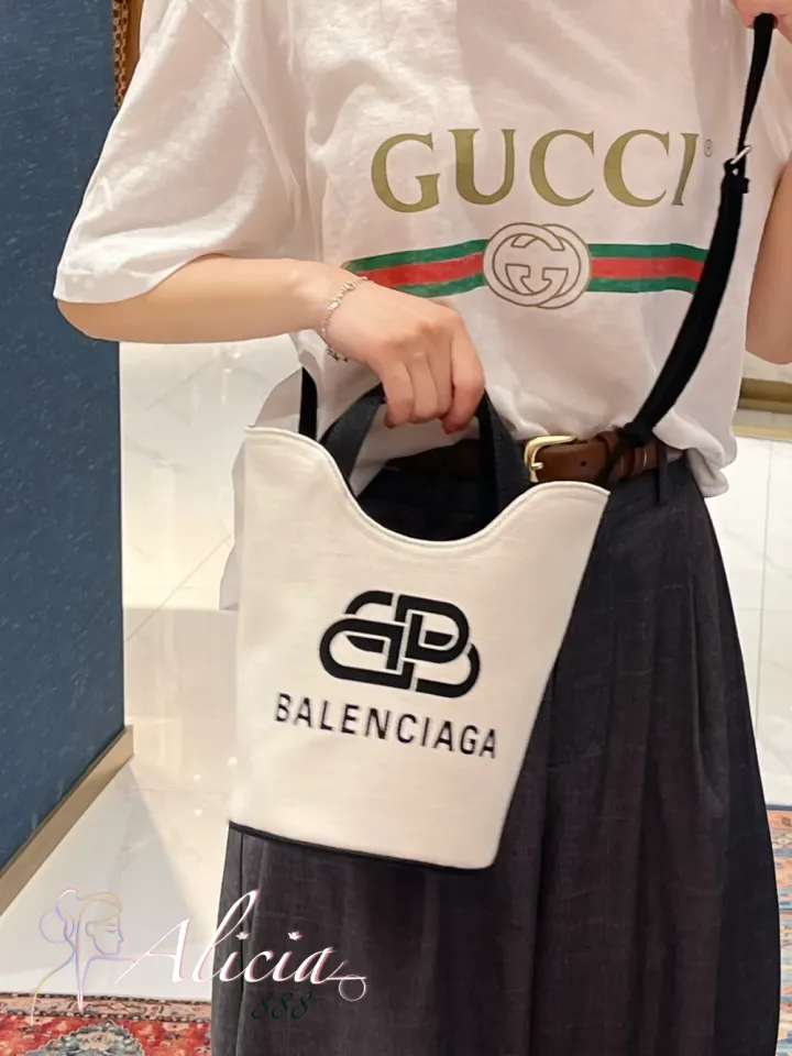 バッグ‪☆当日発送可‪☆ BALENCIAGA バレンシアガ WAVEトートバッグ‬‬