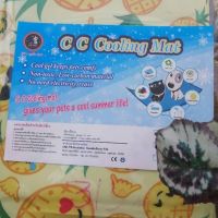 CC Pet Cooling Mat ที่นอนเจลเย็นสำหรับสัตว์เลี้ยง 40x50 cm. ลายการ์ตูน