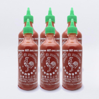 Sriracha Hot Chili Sauce (Huy Fong Rooster) 435 ml x 6 bottles from California USA.