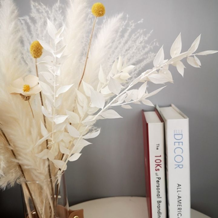 ayiq-flower-shop-ชุดเตาผิงสีขาวสไตล์โบฮีเมียนช่อดอกไม้ดอกไม้แห้งตกแต่งลูกทองสถานที่จัดงานแต่งงาน